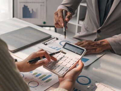 Accounting VS Finance: Which Career Path is Right for You?