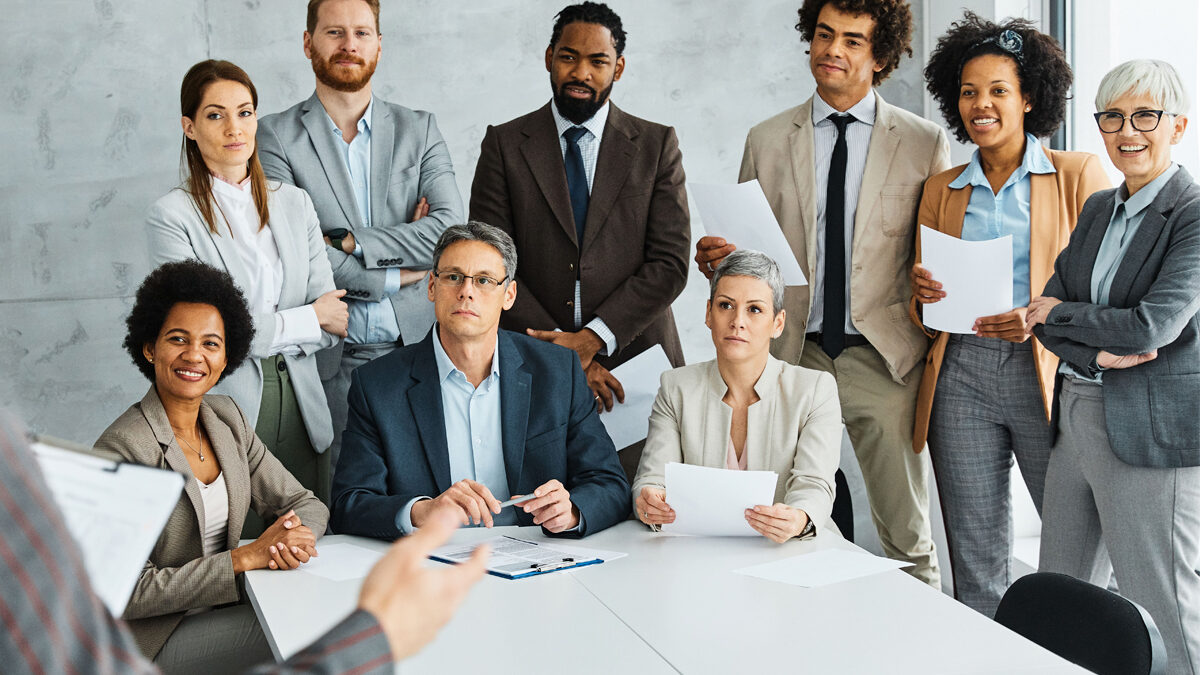 How to Move from Mid-Level to Management with a BBA Honours