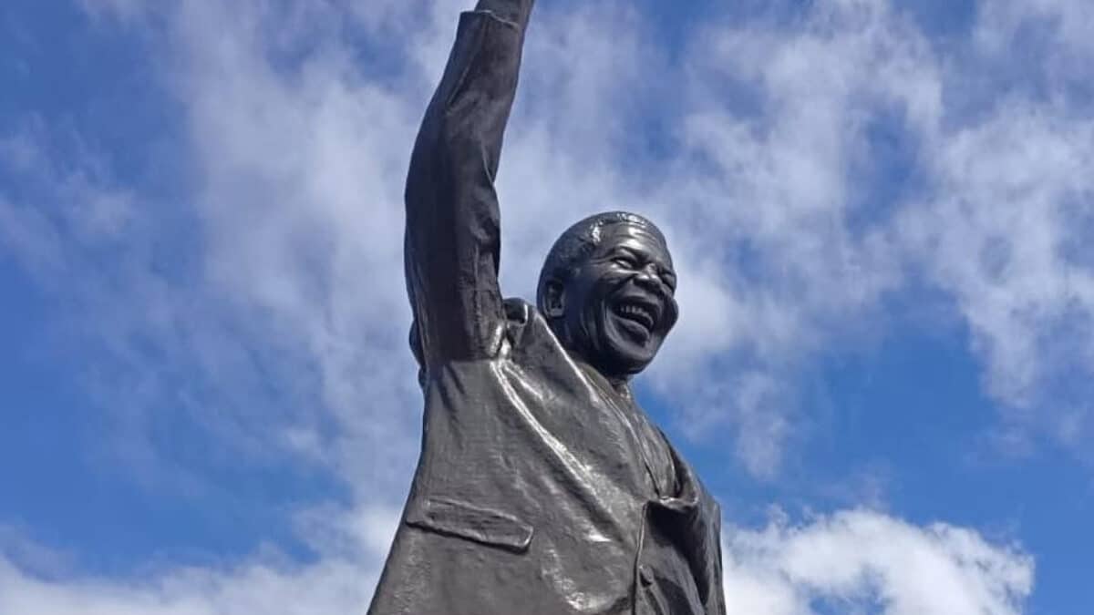 Monumental memory and destination identity: reflections on Durban’s new statues and their tourism significance