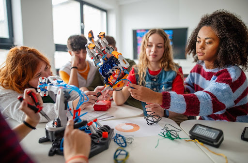 5 Ways Robotics and Coding Are Changing Education